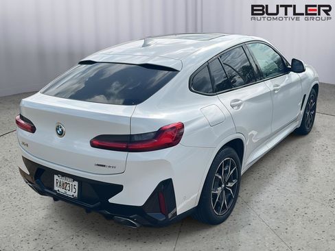 Used 2022 BMW X4 xDrive30i w/ M Sport Package 2 image 8