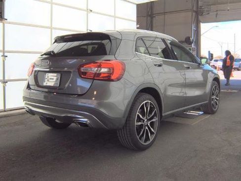 Used 2017 Mercedes-Benz GLA 250 w/ Premium Package image 2