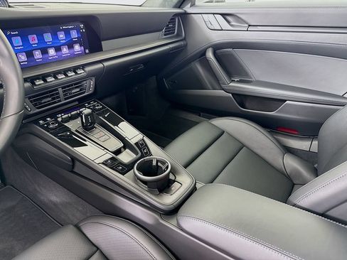 Certified 2026 Porsche 911 Carrera GTS RWD image 25