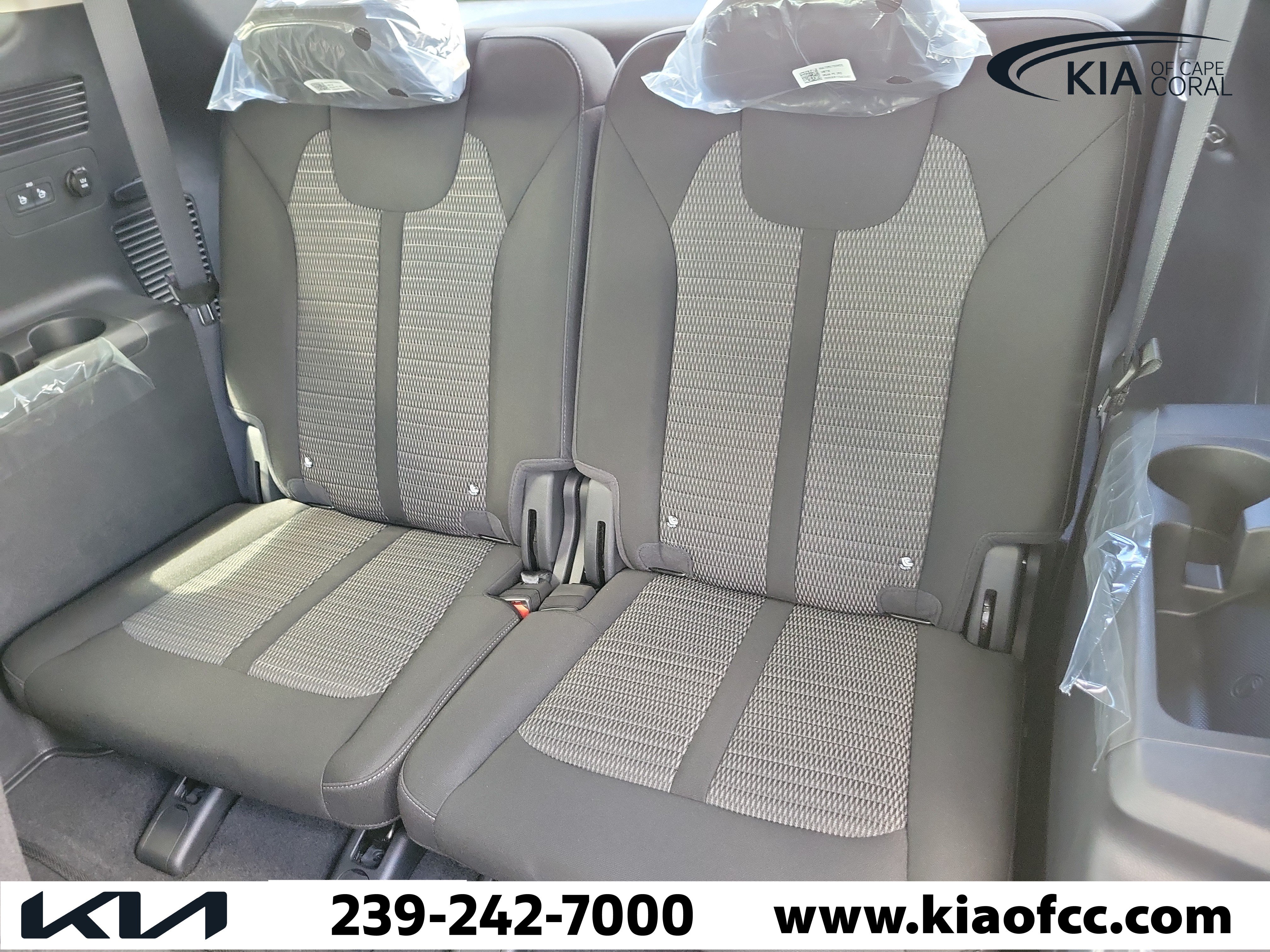 New 2026 Kia Sorento LX FWD image 13