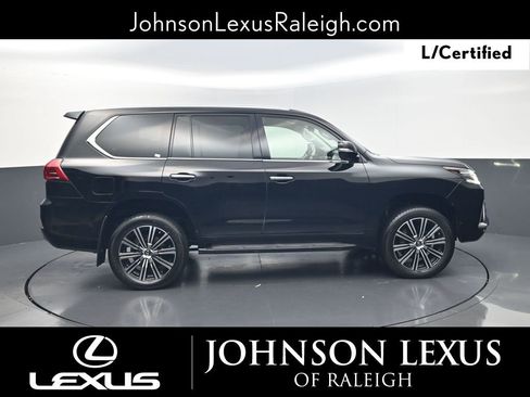 Used 2021 Lexus LX 570 4WD w/ Luxury Package image 6