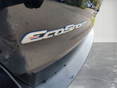Used 2018 Ford EcoSport SE w/ SE Convenience Package image 10