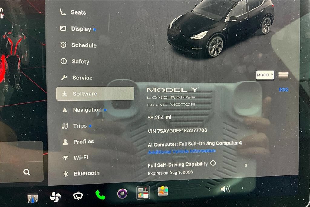 Used 2024 Tesla Model Y Long Range AWD/4WD image 13