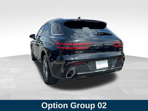Used 2024 Genesis GV70 2.5T w/ Select Package AWD/4WD image 3