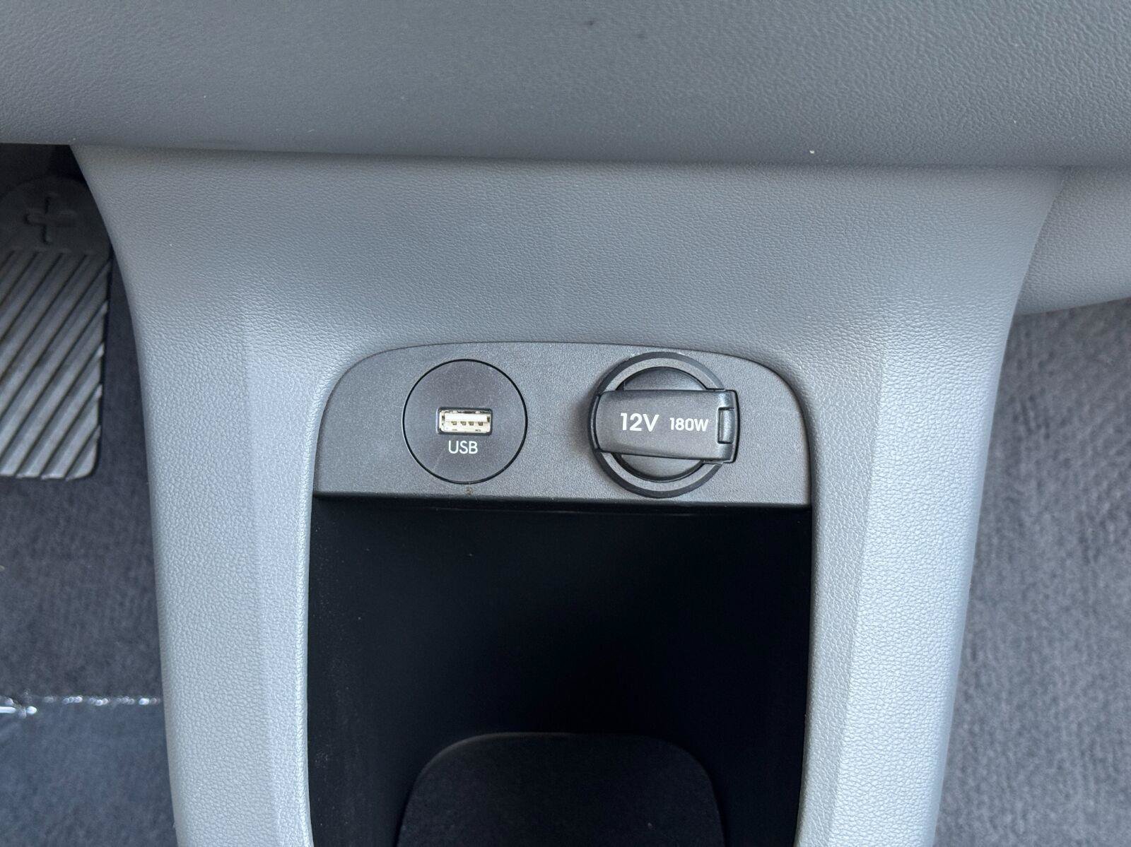 Used 2024 Hyundai Ioniq 5 SEL RWD image 28