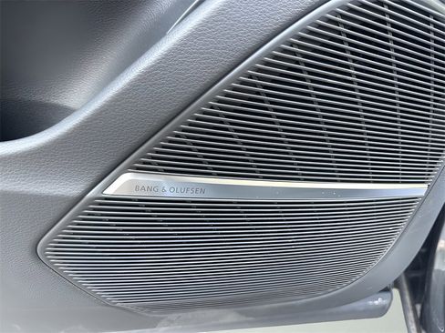 New 2026 Audi Q8 Premium Plus image 11