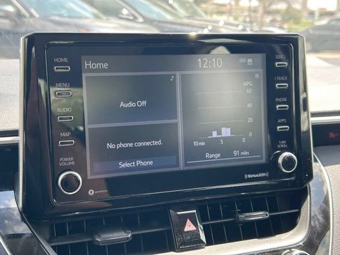 Used 2021 Toyota Corolla LE FWD image 25