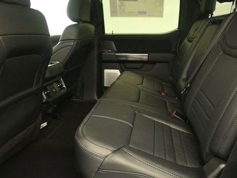 New 2026 Ford F350 Platinum w/ FX4 Off-Road Package AWD/4WD image 10