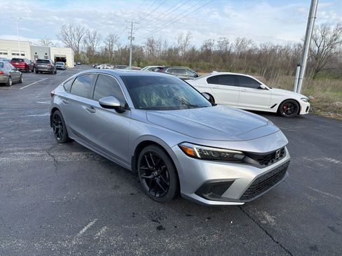 Used 2022 Honda Civic EX-L image 8