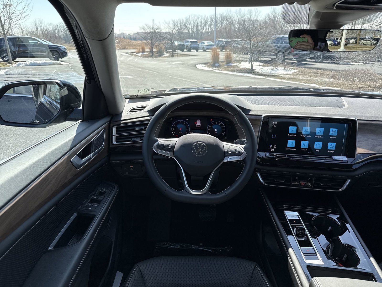 New 2026 Volkswagen Atlas SE AWD/4WD image 16