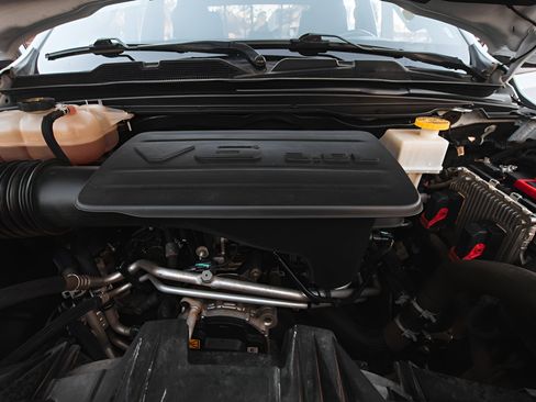 Used 2022 RAM 1500 Big Horn AWD/4WD image 32