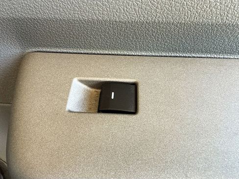 Used 2016 Ford F250 XLT w/ XLT Value Package image 28