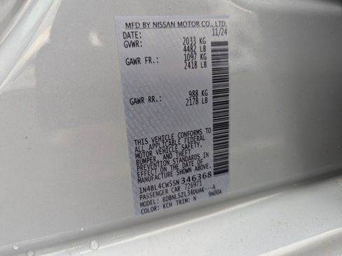 New 2025 Nissan Altima 2.5 SR w/ SR Premium Package image 21