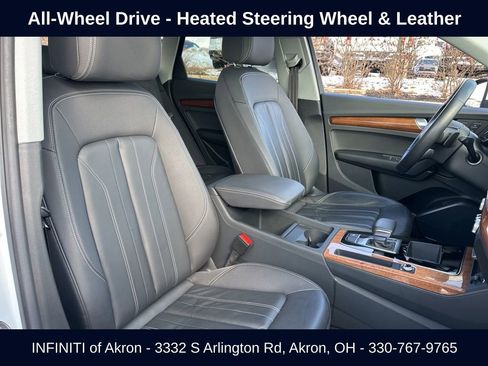 Used 2023 Audi Q5 2.0T Premium w/ Convenience Package image 27
