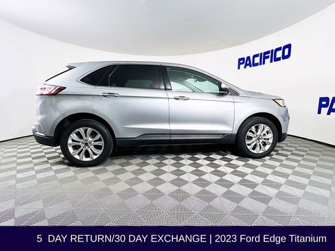Used 2023 Ford Edge Titanium image 9