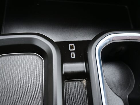 Used 2025 GMC Sierra 2500 Denali Ultimate image 32