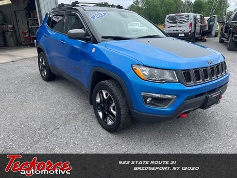 Used 2018 Jeep Compass Trailhawk w/ Navigation Group AWD/4WD image 1