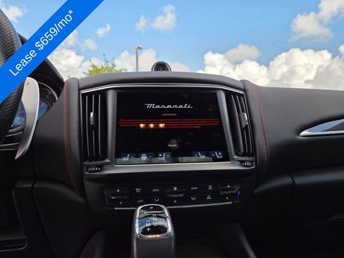 Used 2023 Maserati Levante GT image 28