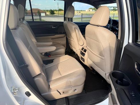 Used 2016 Honda Pilot Elite image 14