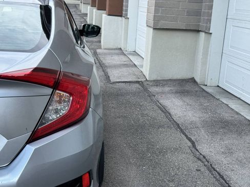 Used 2020 Honda Civic LX image 6