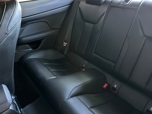 Used 2025 BMW 430i Coupe w/ M Sport Package RWD image 11