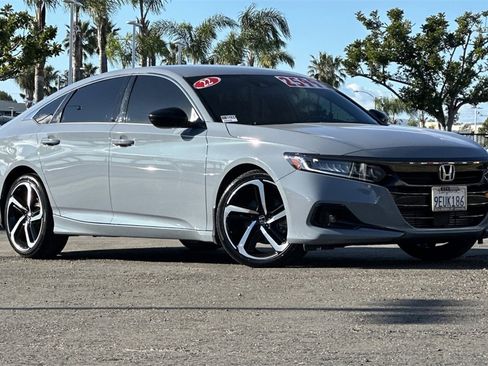 Used 2022 Honda Accord Sport image 2