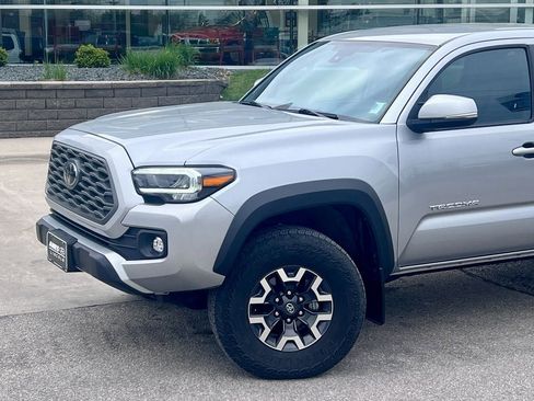 Used 2023 Toyota Tacoma TRD Off-Road AWD/4WD image 2