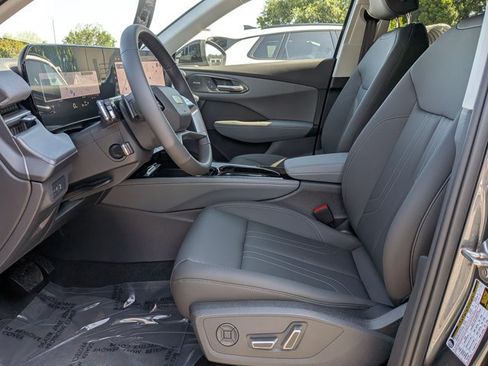 New 2026 Audi Q3 quattro 2.0T AWD/4WD image 4