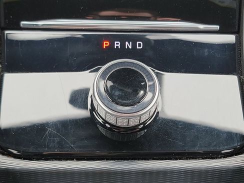 Used 2024 Jeep Grand Cherokee L Laredo image 17