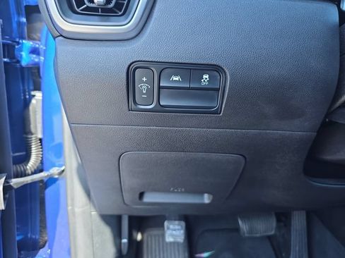 Used 2022 Kia Sorento S w/ Panoramic Sunroof Package FWD image 18
