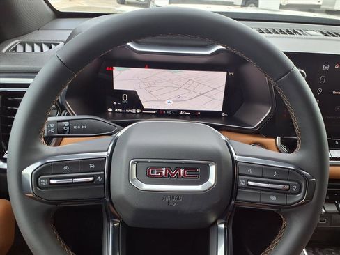 New 2026 GMC Canyon AT4 image 8