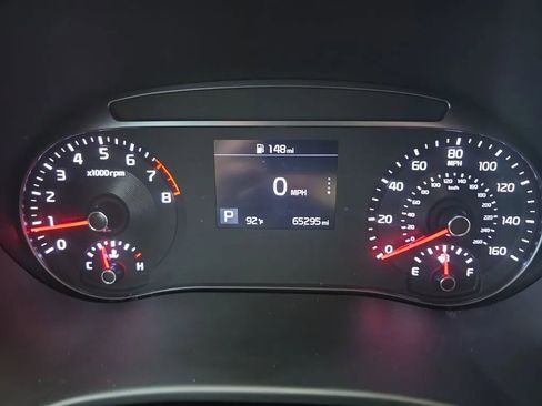 Used 2021 Kia Soul LX FWD image 16