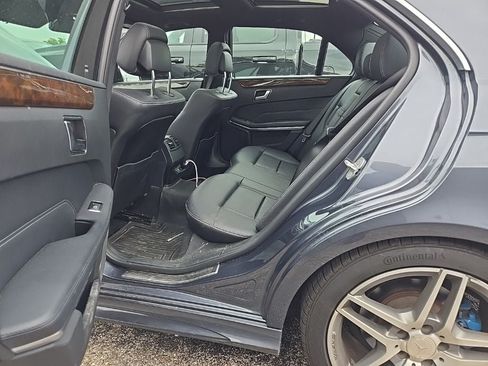 Used 2014 Mercedes-Benz E 350 4MATIC Sedan image 14