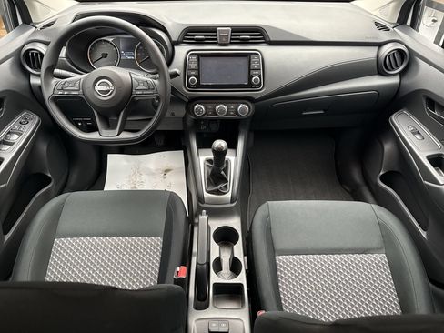 Used 2024 Nissan Versa S FWD image 14