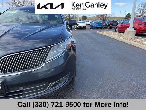 Used 2014 Lincoln MKS AWD w/ Equipment Group 101A image 20