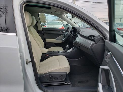 Used 2023 Audi Q3 2.0T Premium Plus w/ Premium Plus Package image 18