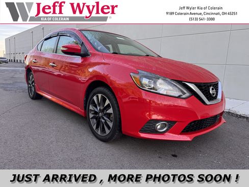 Used 2018 Nissan Sentra SR FWD image 1