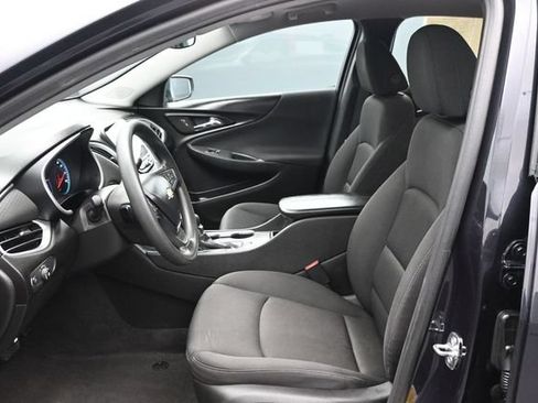 Used 2023 Chevrolet Malibu LT FWD image 5