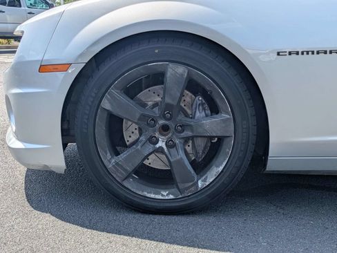 Used 2010 Chevrolet Camaro SS w/ RS Package RWD image 12