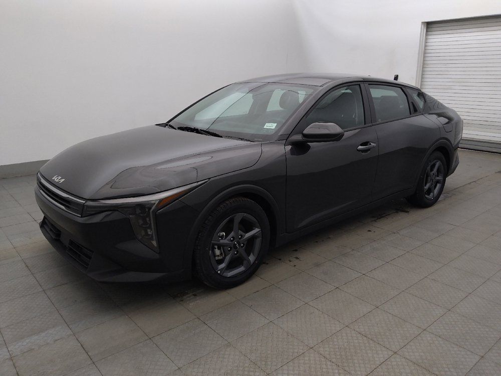 Used 2025 Kia K4 FWD image 2