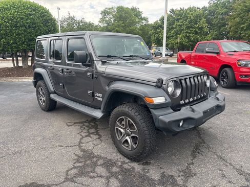 Used 2018 Jeep Wrangler Unlimited Sport S AWD/4WD image 1