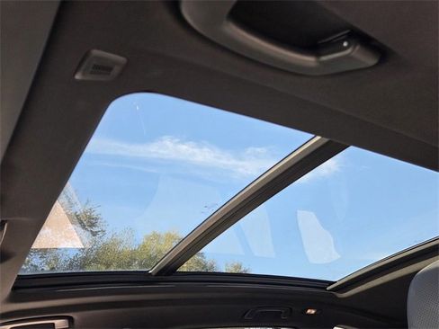 Used 2024 BMW X5 xDrive40i image 12