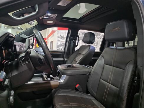 Certified 2024 Chevrolet Silverado 3500 High Country w/ High Country Premium Package AWD/4WD image 15