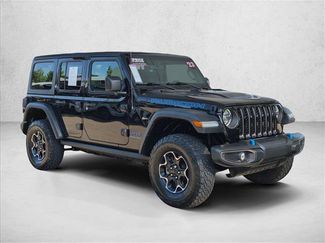 Used 2023 Jeep Wrangler Unlimited Rubicon 4xe w/ Cold Weather Group AWD/4WD video 3