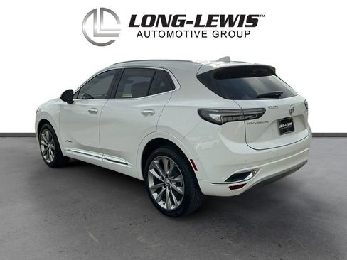 Used 2022 Buick Envision Avenir w/ Technology Package II image 4