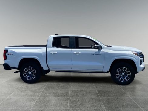 Used 2023 Chevrolet Colorado Z71 w/ Advanced Trailering Package AWD/4WD image 6