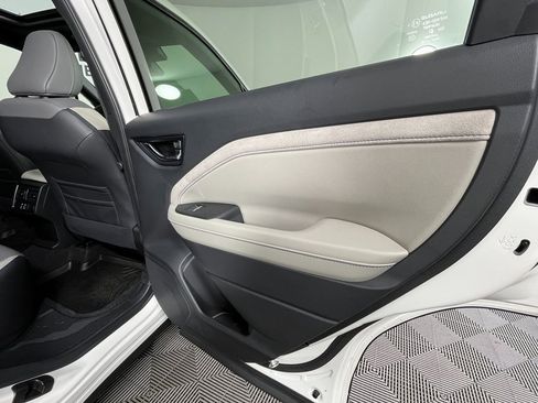 Used 2025 Subaru Forester Limited image 26