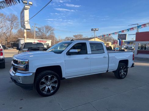 Used 2017 Chevrolet Silverado 1500 LT w/ All Star Edition image 2