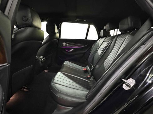 Used 2017 Mercedes-Benz E 400 4MATIC Wagon image 53