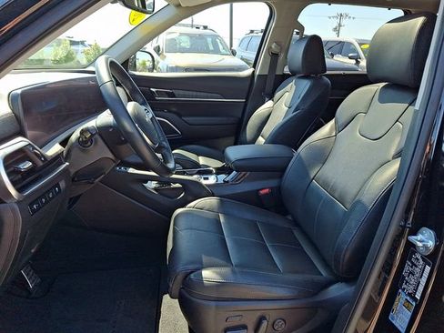 Used 2024 Kia Telluride SX FWD image 13